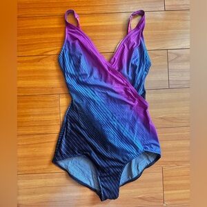 Vintage 1970s Jantzen Purple and Blue Stripe Ombre Women's One Piece Swimsuit